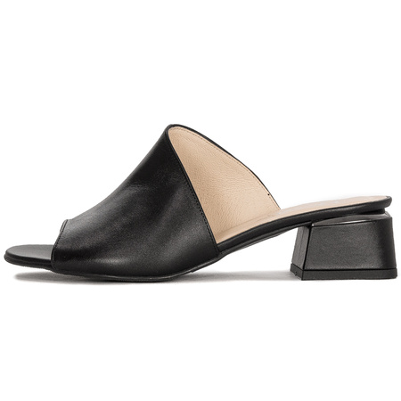 Maciejka Pistachio Women's Leather Slides