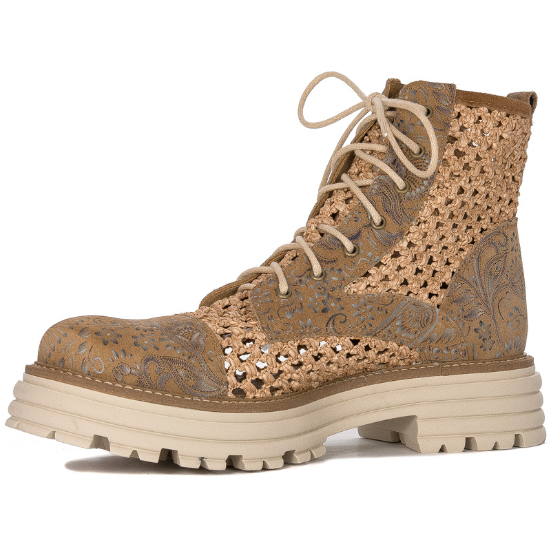 Maciejka Beige Boots 05802-04/00-5