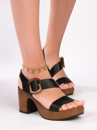 Maciejka Black Women's Leather Sandals