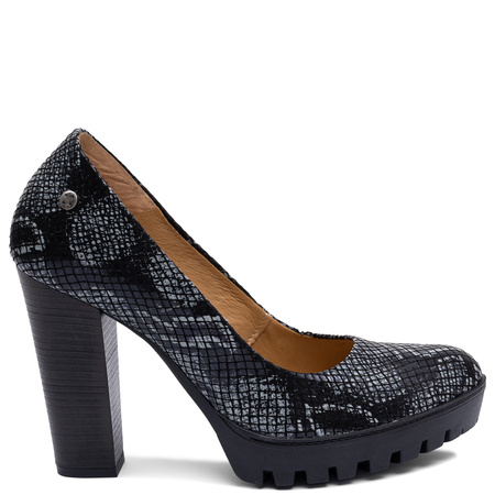 Maciejka Leather Pumps Textured Finish Classic Elegance Black 2629W-12/00-1
