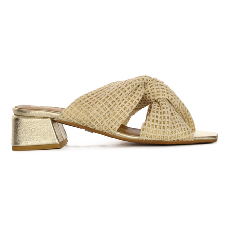 Maciejka Women's flip-flops golden beige