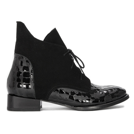 Maciejka Black Women's Lace-Up Boots 2878J-01/00-3