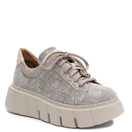 Maciejka Leather Platform Sneakers Openwork Pattern Beige 6891W-03/00-8