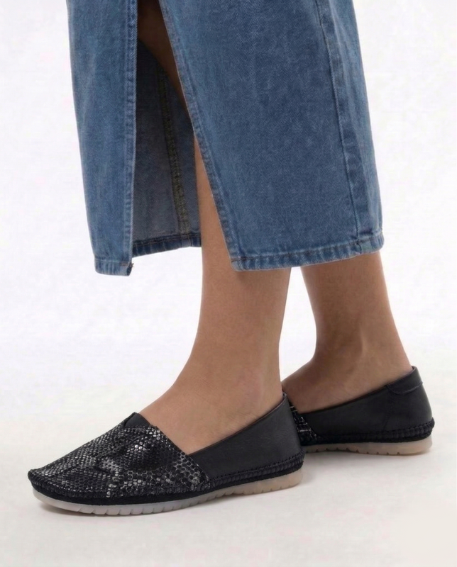 Maciejka Leather Loafers Snake Print Patchwork Black Grey 1930W-49/00-0