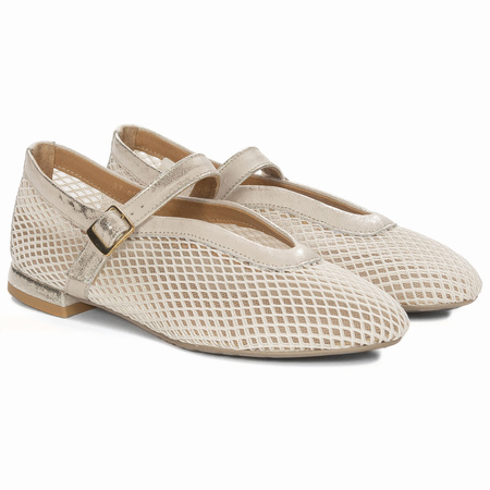 Maciejka Women's White and Gold Ballerinas 