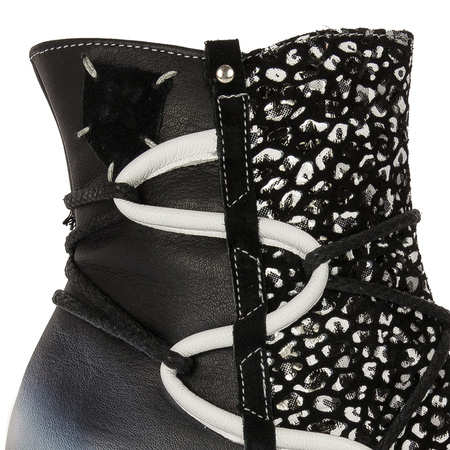 Maciejka Premium Leather Ankle Boots Block Heel Black Blue 05605-01/00-7