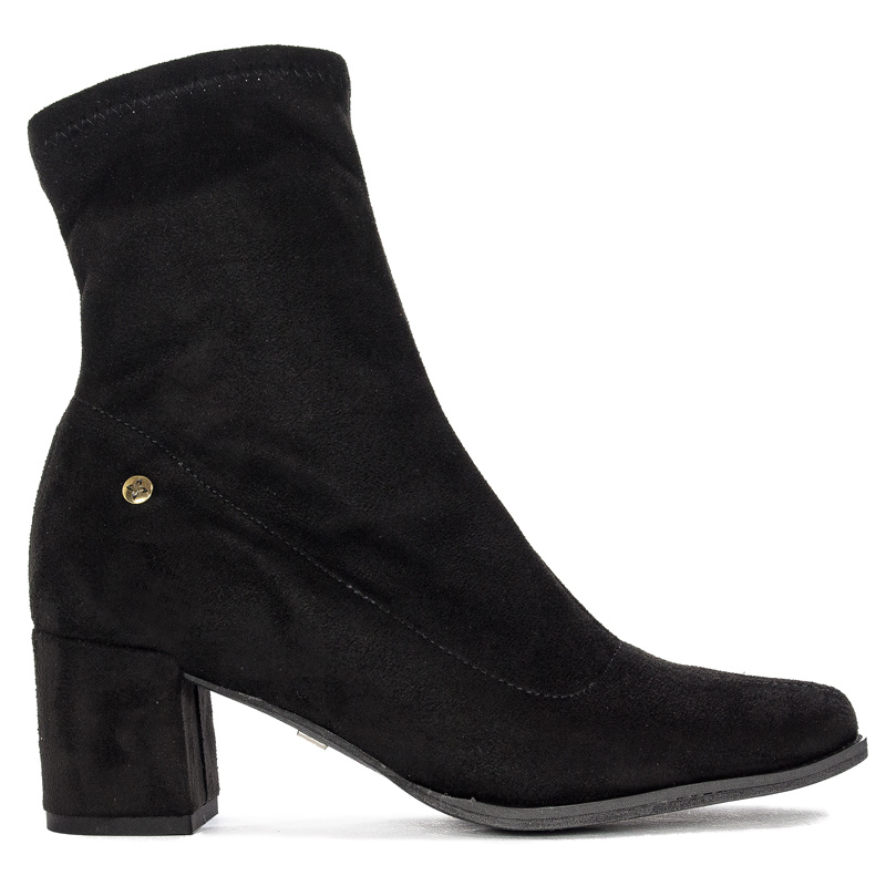 Maciejka Black women's Boots 6243A-01/00-8