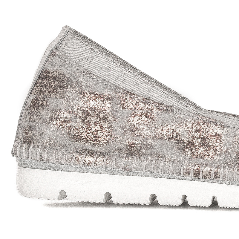 Maciejka White Ballerina Shoes 05840-11/00-1
