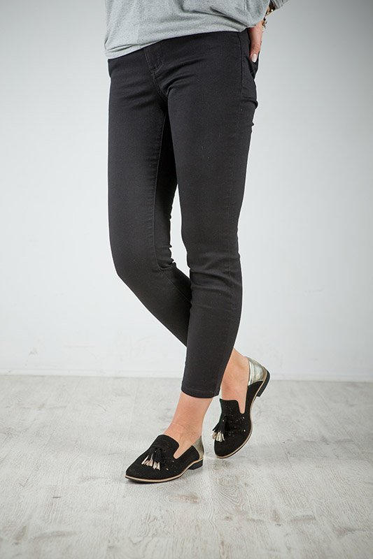 Maciejka Black Flat Shoes 04484-01/00-5