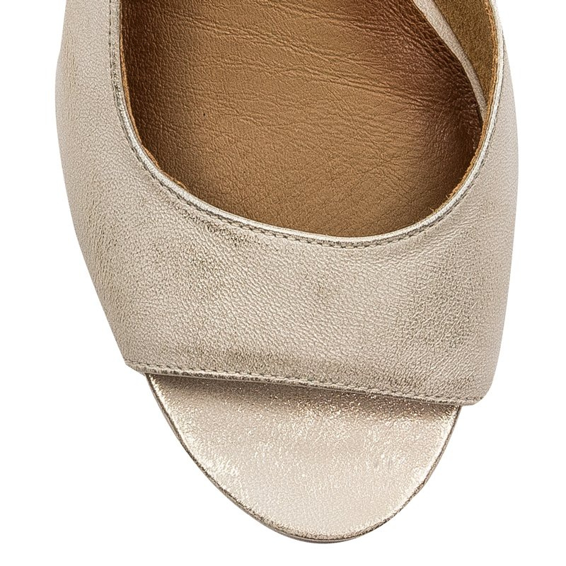 Maciejka Gold Flat Shoes 01304-48/00-5