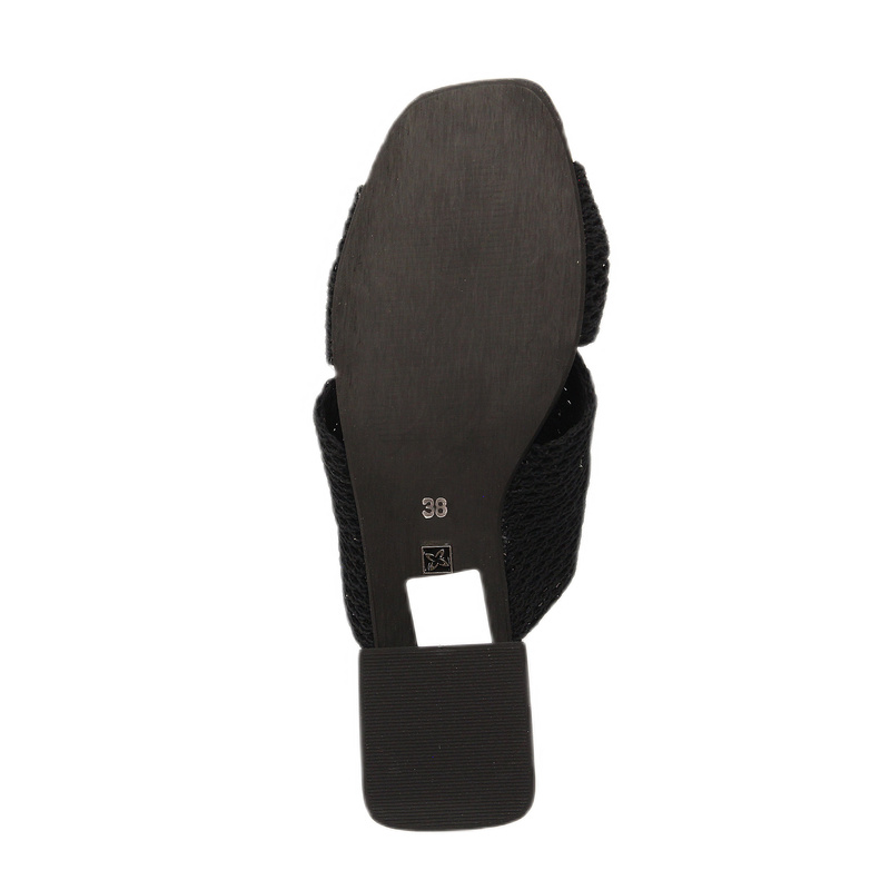 Maciejka Women's flip-flops Black