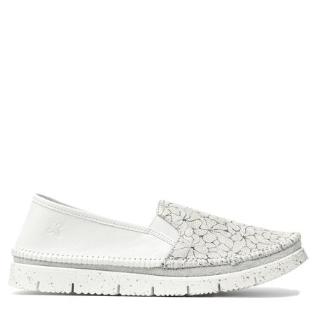 Maciejka Craft Leather Slip-On Loafers Textured Vamp White Silver 03512-70/00-0