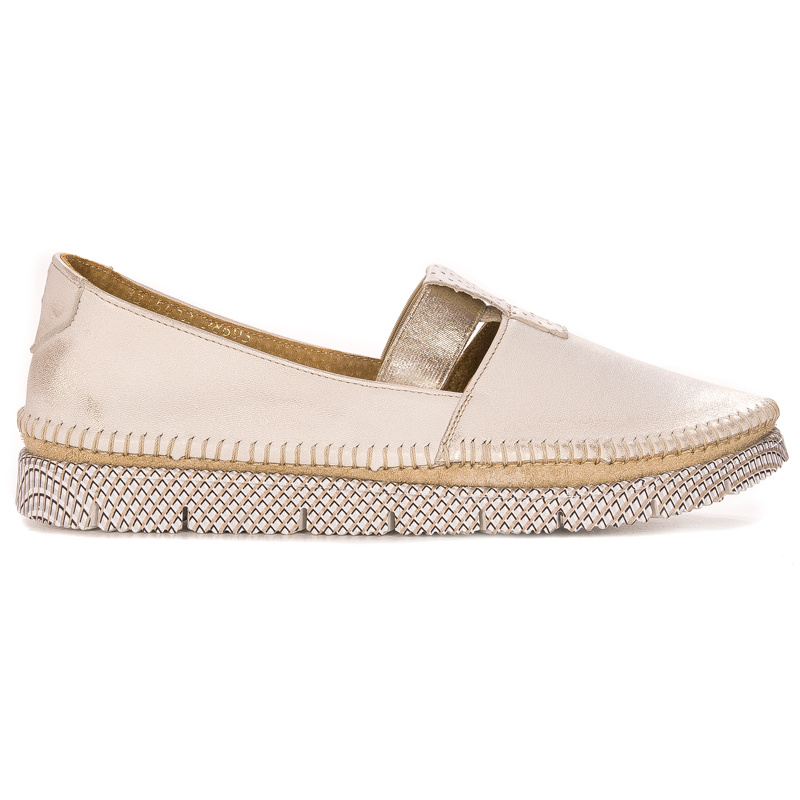 Maciejka Light Beige Low Shoes