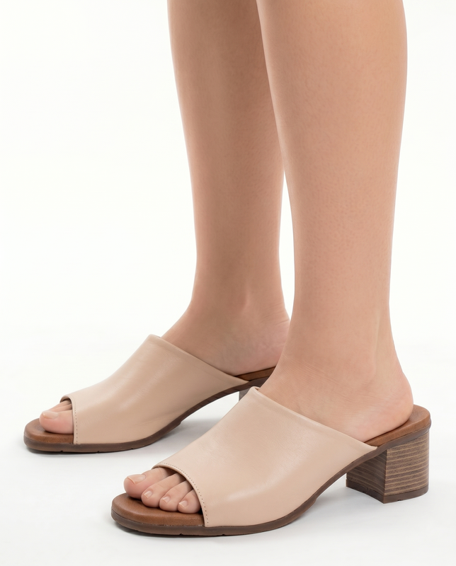 Maciejka Leather Block Heel Women's Slides Beige E7395-04/00-1