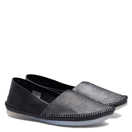 Maciejka Leather Slip-on Shoes Textured Silver-Black 1930W-46/00-0