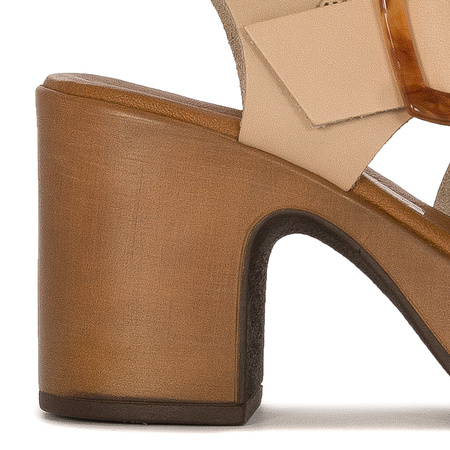 Maciejka Leather High Block Heel Sandals with Tortoiseshell Buckle, Beige L5245-04-00-0