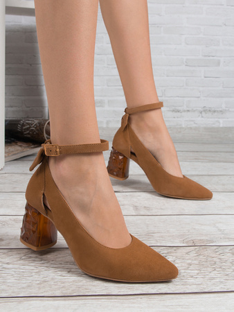 Maciejka Women's Leather Ginger Pumps