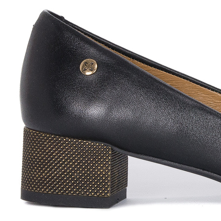 Maciejka Women's Black Leather Pumps