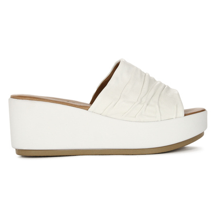 Maciejka Women's Leather Flip-Flops White