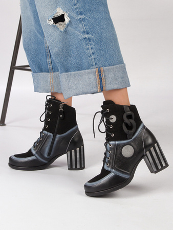 Maciejka Black & White Boots 05599-01/00-7