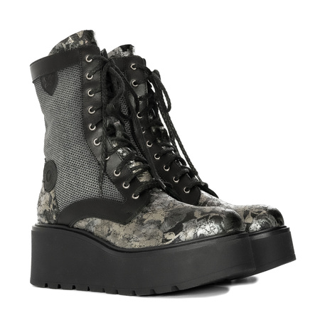 Maciejka Women's Leather Ankle Boots on a Platform Gray