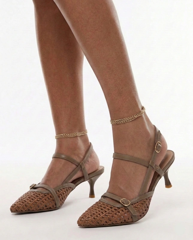 Maciejka Czółenka Skórzane Ażurowe Slingback Szpiczasty Nosek Brązowy K7446-29/00-1