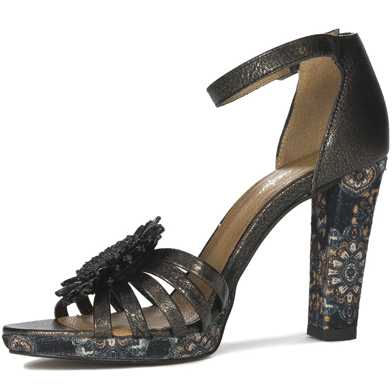 Maciejka Graphite Sandals 06620-20/00-5