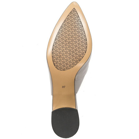 Maciejka Grey Pumps 04481-03/00-1