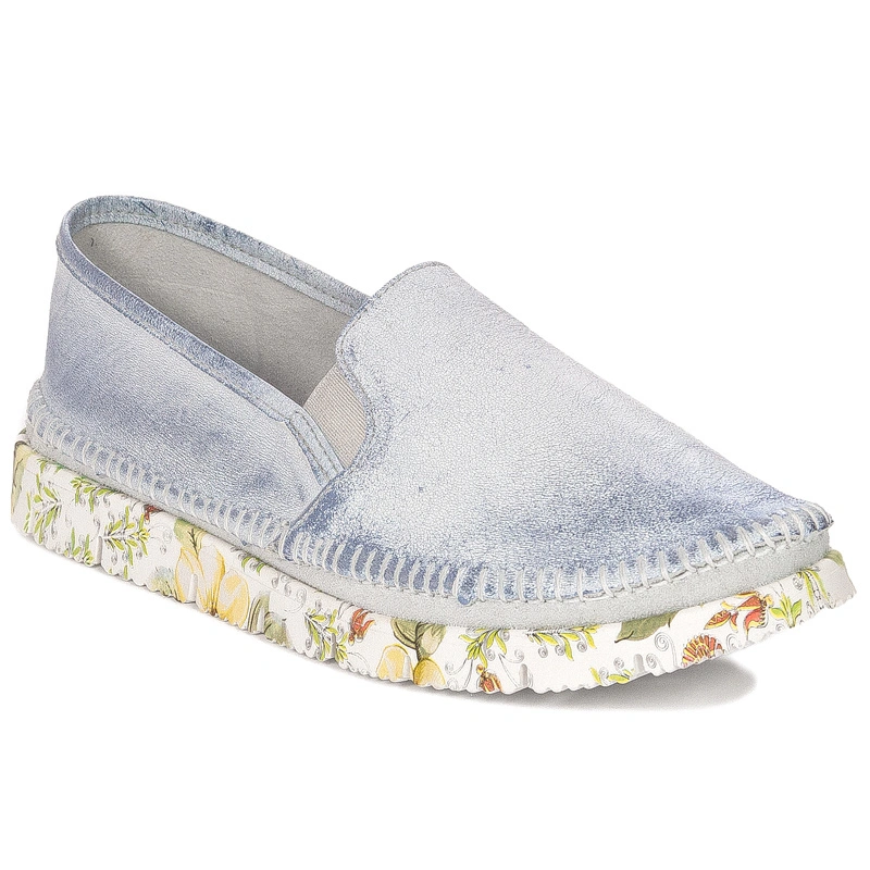 Maciejka Light Blue Low Shoes