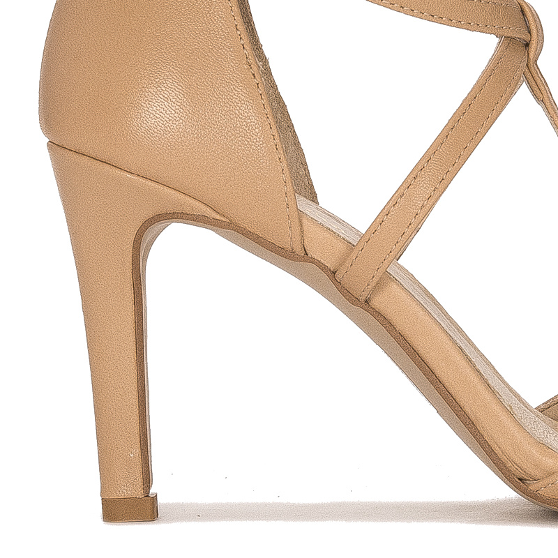 Maciejka Beige Sandals 2755J-04/00-1