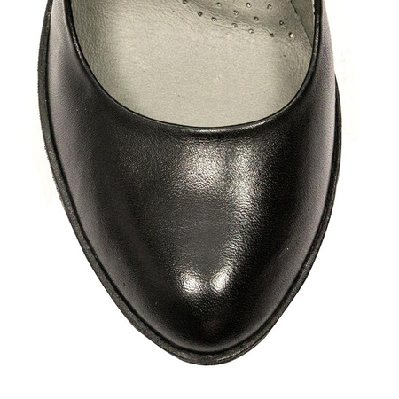 Maciejka Classic Leather Platform Pumps Black 02629-01/00-1