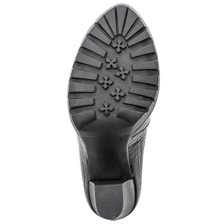 Maciejka Classic Leather Pumps on Block Heel and Platform Black 02629-43-00-1