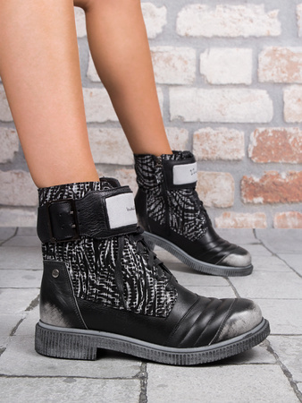 Maciejka Black Women's Lace-Up Boots 05121-01/00-3
