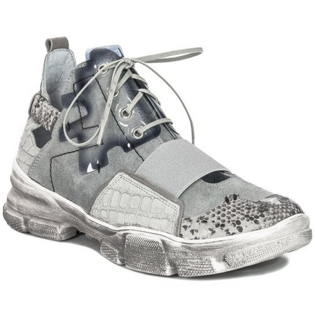 Maciejka Grey Flat Shoes