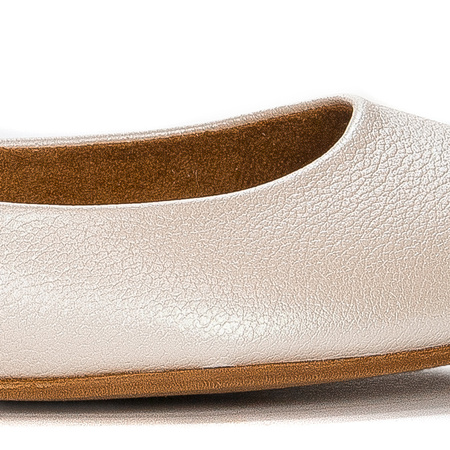 Maciejka Light Beige Ballerina 04100-26/00-8