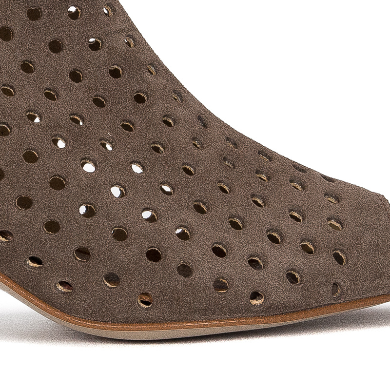 Maciejka Brown Boots 05420-02/00-5