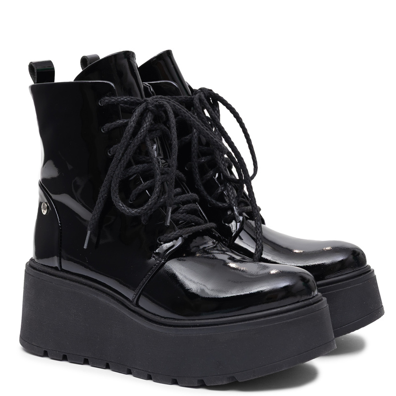 Maciejka Leather Platform Boots Black 6762W-20/00-6