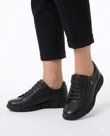 Maciejka Leather Low Shoes Black P7238-01/00-1