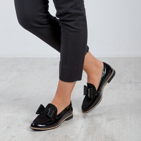 Maciejka Black Flat Shoes 04099-01/00-5