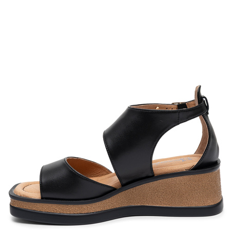 Maciejka Leather Sandals Wedge Square Toe Black K7471-01/00-1