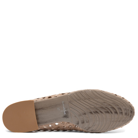 Maciejka Leather Perforated Flats Breathable Beige 07303-04/00-1