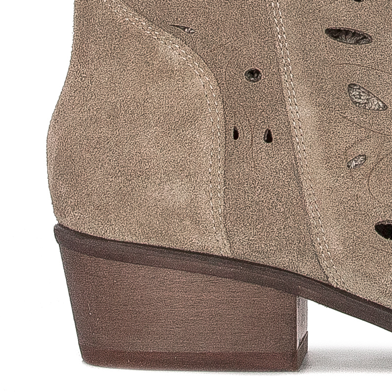 Maciejka women's Beige Knee-High Boots