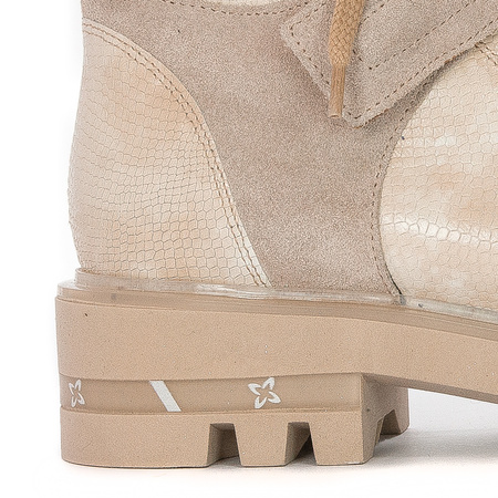 Maciejka 05219-04/00-3 Beige Lace-up Boots