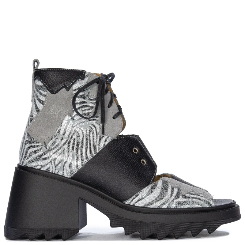 Maciejka Women's ankle boots grey leather on platform 05321-03