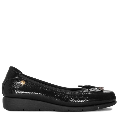 Maciejka Leather Patent Flats Low Wedge Black P6504-20/00-8
