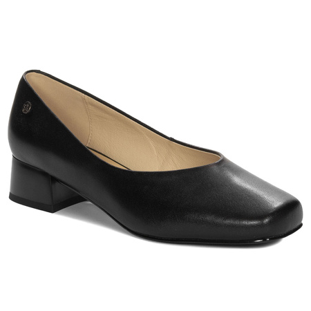 Maciejka Black Pumps