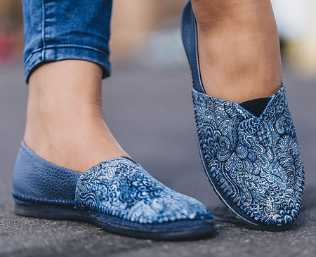 Maciejka Navy Flat Shoes 01930-68/00-0