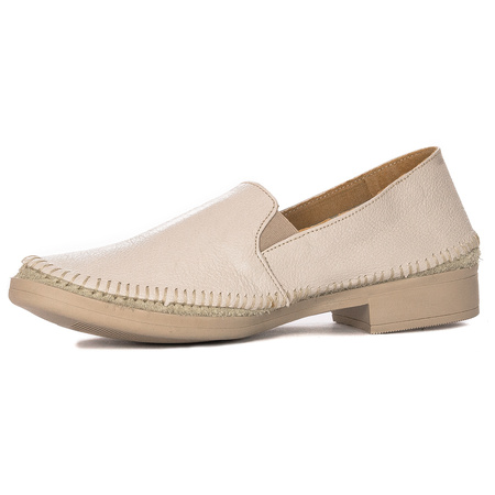 Maciejka Women's Beige Low Shoes