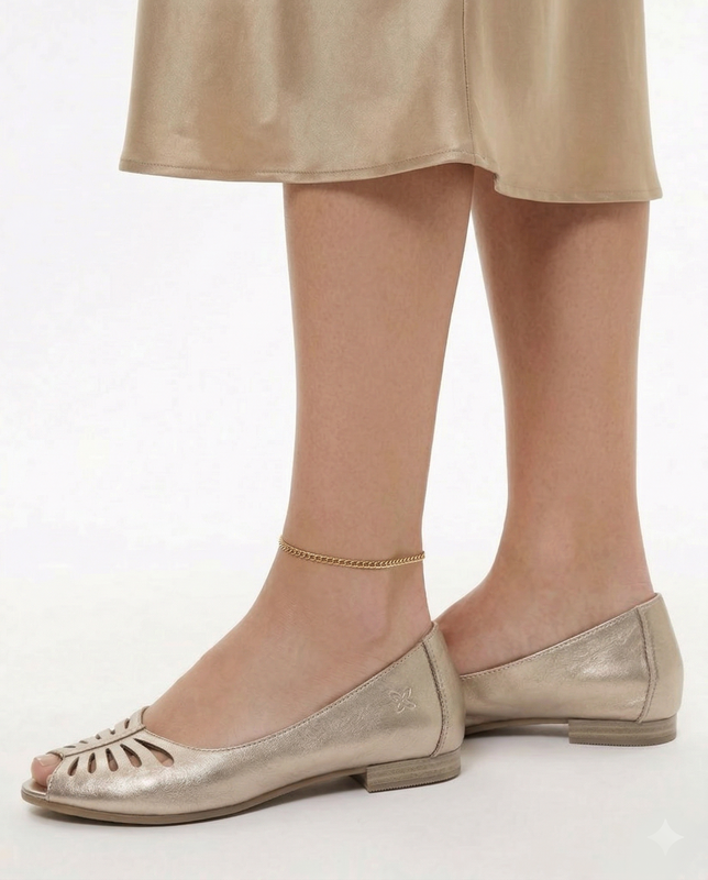 Maciejka Skórzane Ażurowe Peep-Toe Baleriny Z Migdałowym Noskiem Złoty P7541-32/00-1