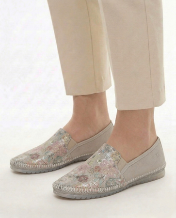 Maciejka Leather Loafers Decorative Stitching Beige T3512-73/00-0